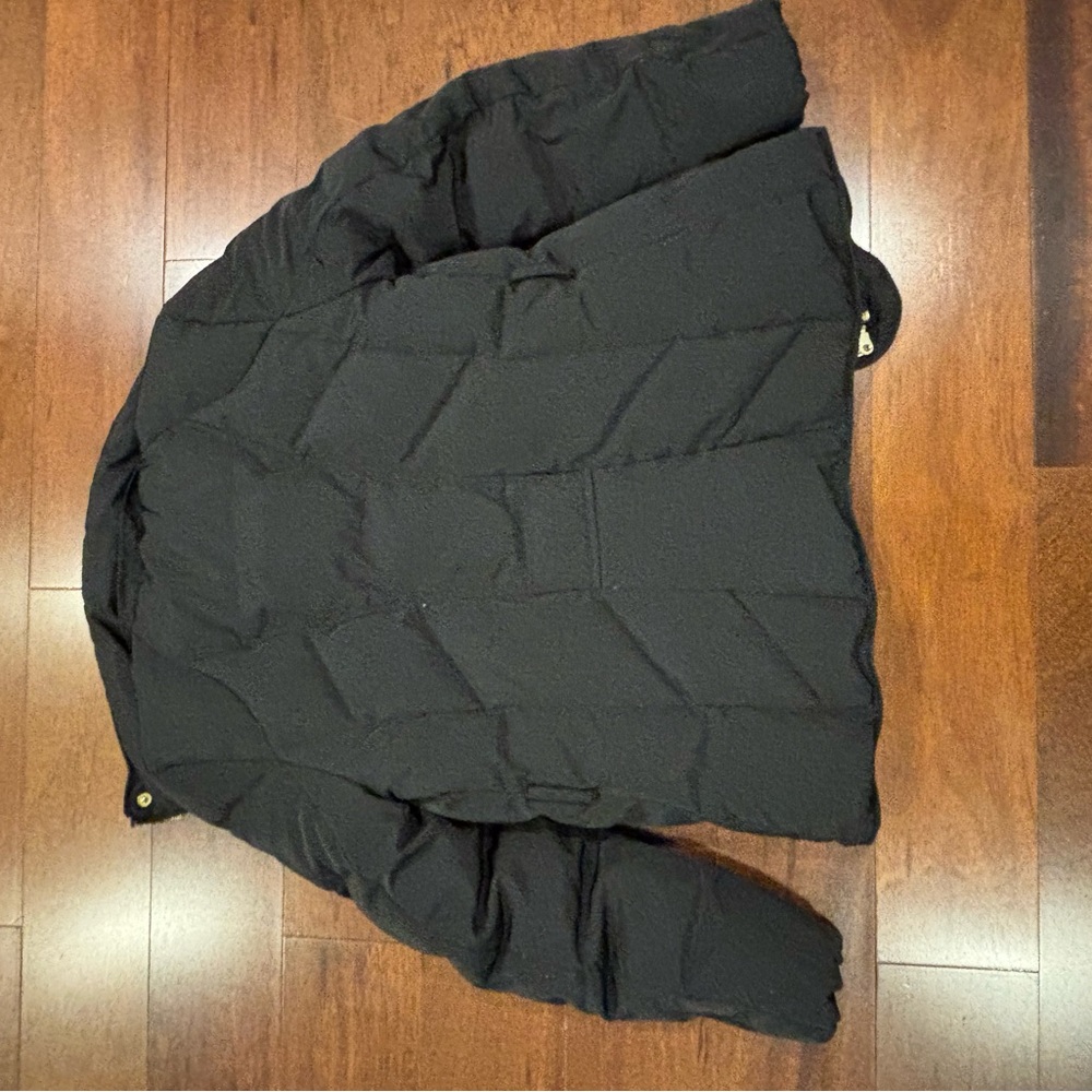 Cole haan women’s small down coat black - Picture 4 of 4